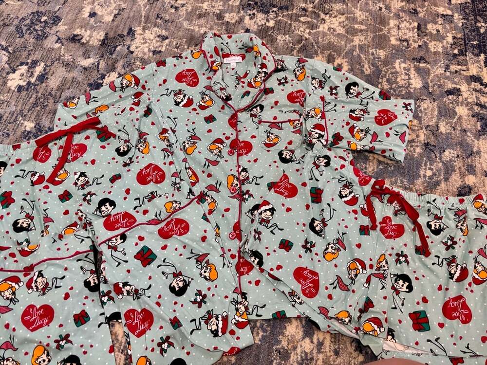 Pajamagram I Love Lucy Christmas Pajama Set with Pants and Shorts Size MD